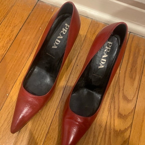 Red Prada Pumps - Picture 1 of 4
